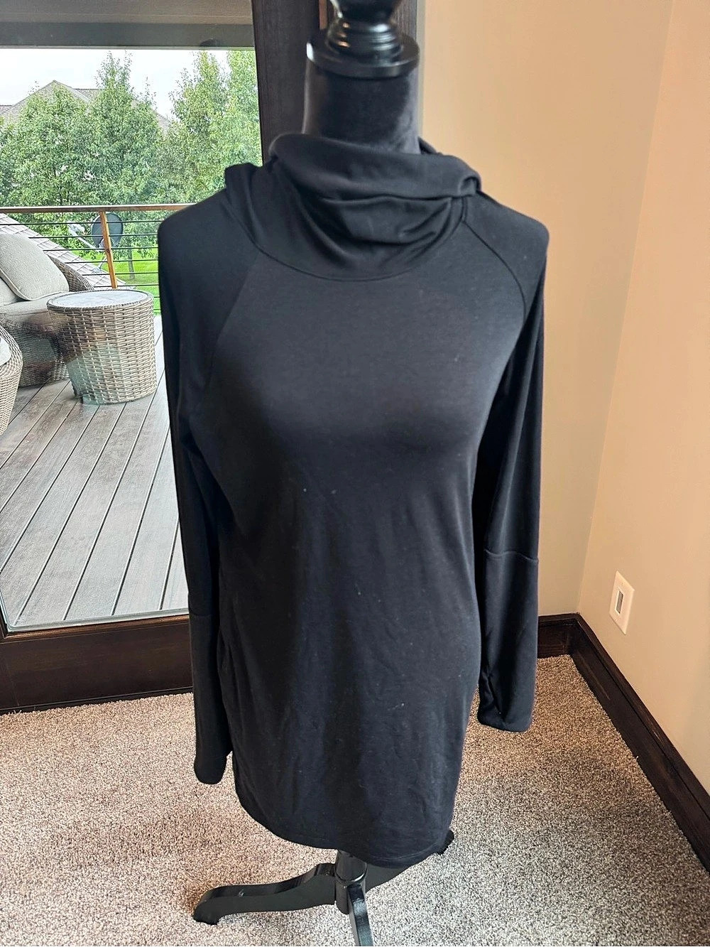 Athleta Sentry Hoodie Pullover Cowl Neck Black Medium